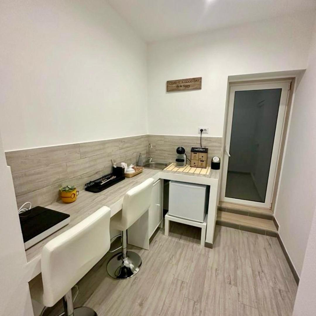Bari Valona Rooms Zewnętrze zdjęcie